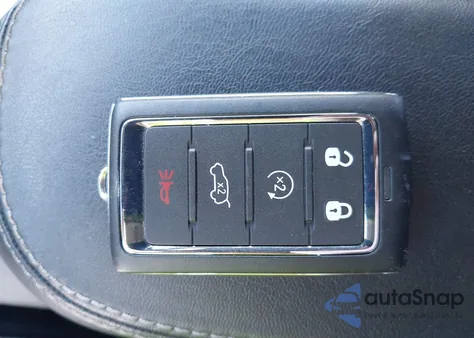 2025 Jeep Wagoneer L Series Ii 4X4 z USA, uszkodzony, nr VIN 1C4SJSBP1SS523465